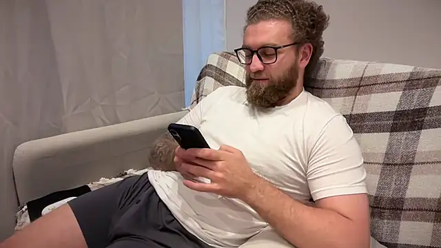 Bear_bear_ Show in webcam