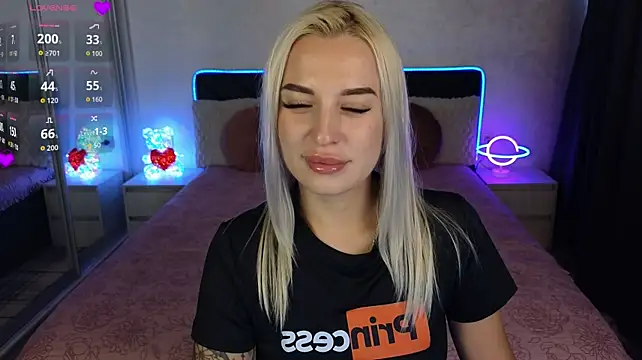 Chat +18 de Crystal_Barbie ao vivo