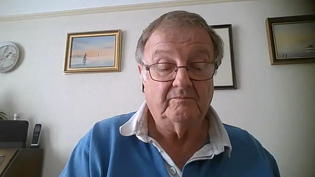 llew88's Live XXX Chat