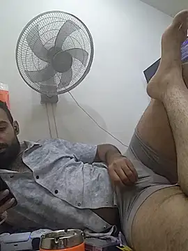 ali1996a1's Live XXX Chat