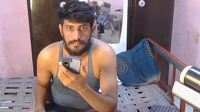 HotXKrish XXX чат на живо