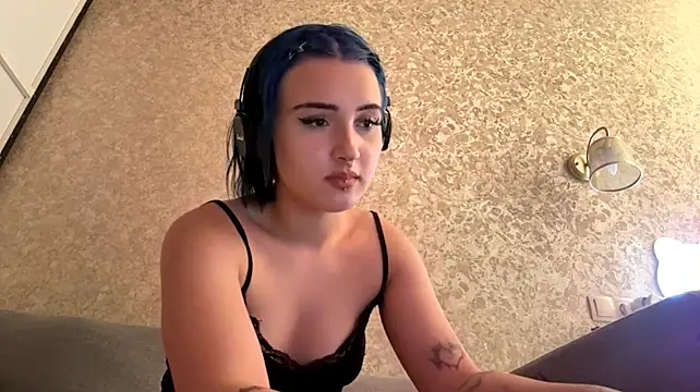 SharikaBabecki XXX чат на живо
