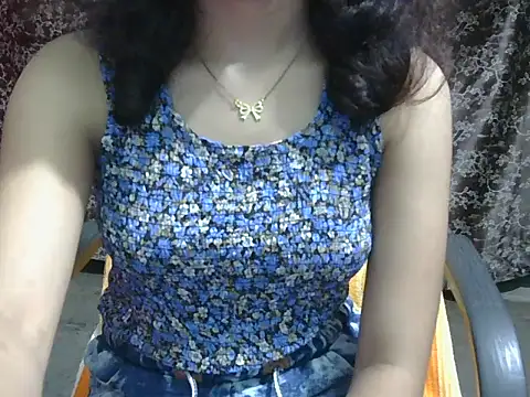 Adorable_AyeshaのライブXXXチャット