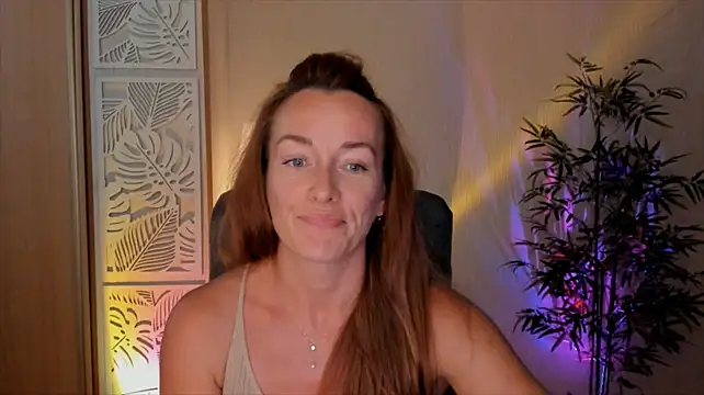 RebeccaMartinez: онлайн-секс-чат
