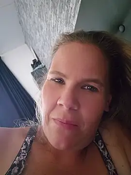 JoyceAndFriends Webcam Show