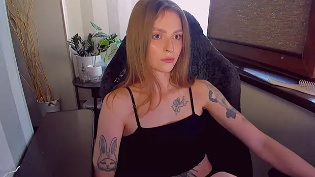 Chat XXX ao vivo de MollyRufous