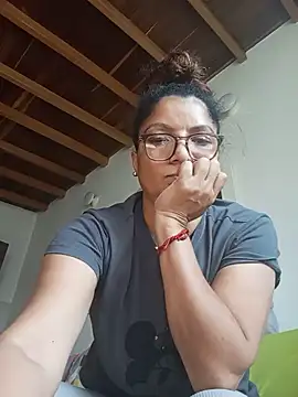 Chat XXX en directo de Andrea__Cortez