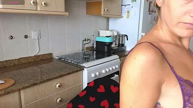 Lunamix Live XXX-Chat