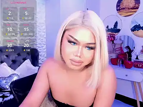 Playful_Viennaxx Show Webcam