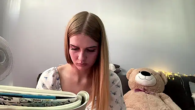 Živý XXX chat HermaKitty