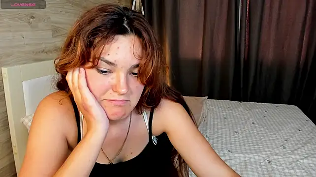 LeyaaStarr's Live XXX Chat