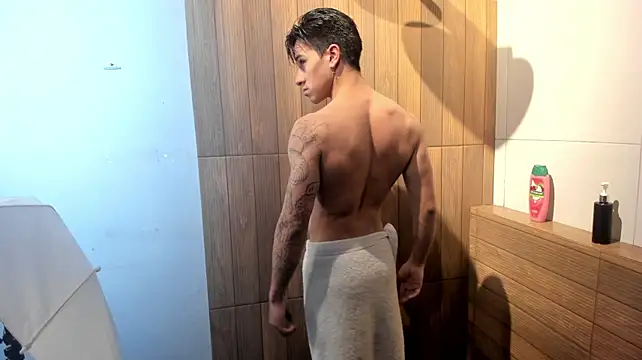 Andy_Joy_n Webbikameraesitys
