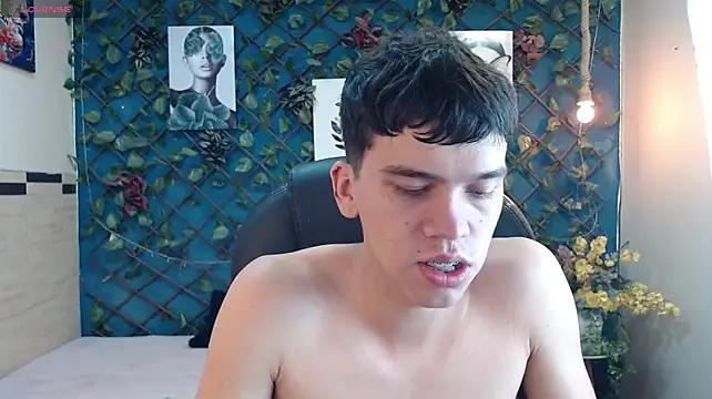 Онлайн чат XXX jac_cox