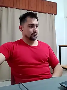 Czat XXX na żywo – Bradd_32