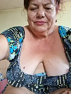 دردشة HotMilf80 الجنسية المباشرة