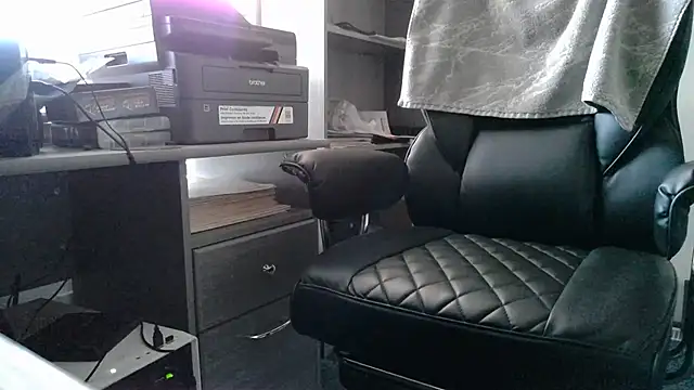 TrevorSteele's Webcam Show