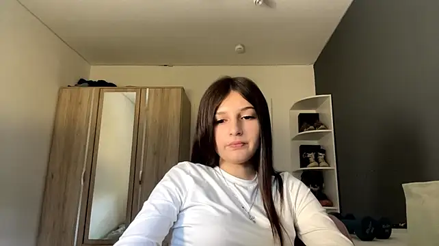 SpanishRooter's Live XXX Chat