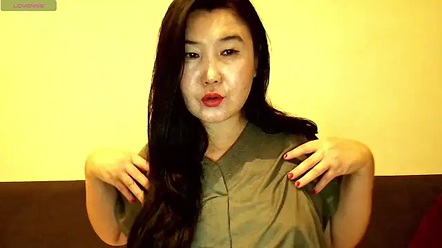 XXX chat uživo modela Bet_Lu