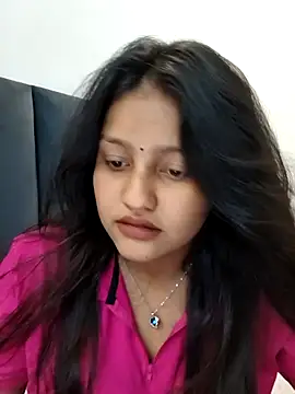 Pavitra_Sharma Adlı Modelin Canlı XXX Sohbeti