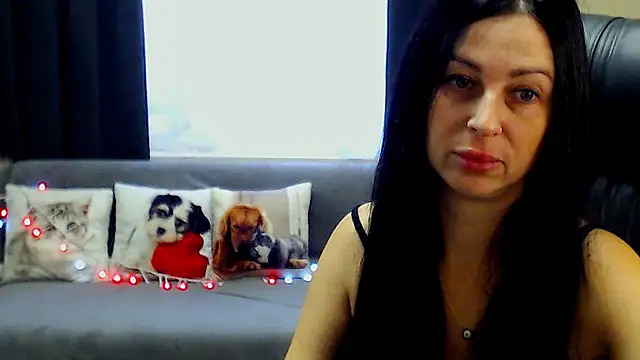 Živý XXX chat SweetLouise_