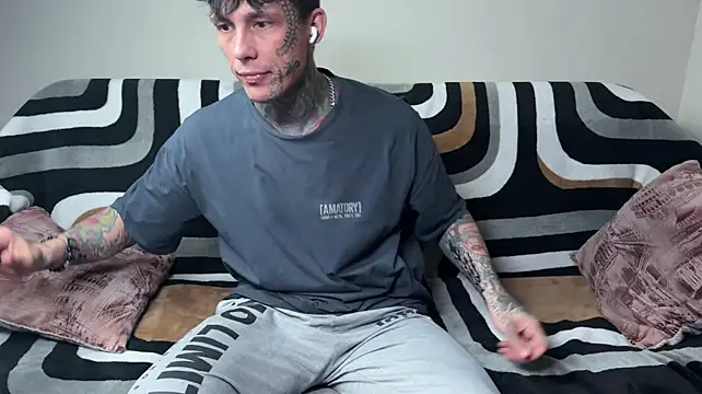 Anubisgods' Live XXX Chat