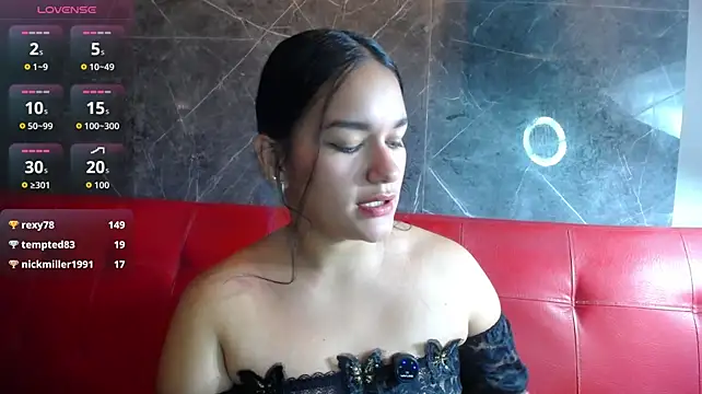 emily_gomez159's Live XXX Chat