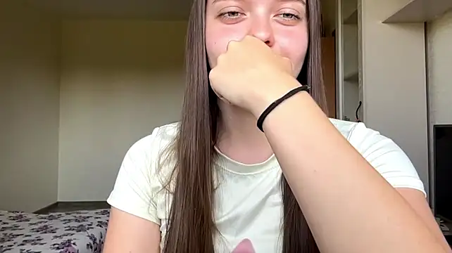 IvyWild's Live XXX Chat