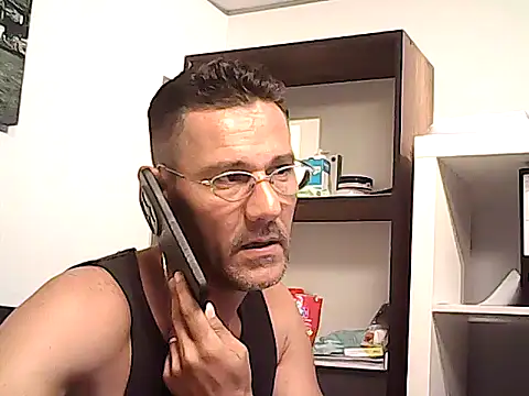 دردشة mastercharisma35 الجنسية المباشرة