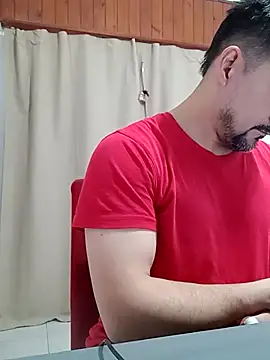 Bradd_32 现场XXX聊天