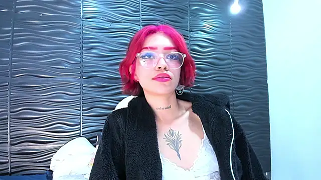 Chat +18 de Hinata_Owen ao vivo