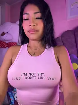 Pocahontascute_33's Live XXX Chat