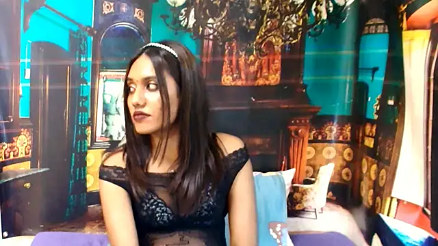 IndianSkies' Live XXX Chat