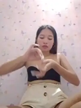 lovelyzai26 Pertunjukan Webcam