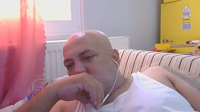 husoizmir Adlı Modelin Web Kamerası Şovu