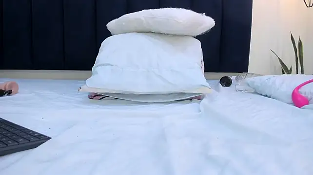 Živý XXX chat mayaevansmg