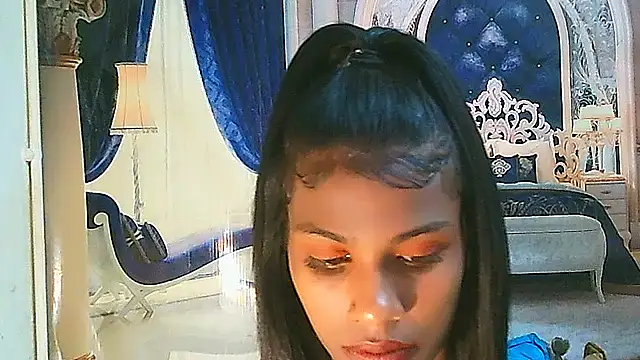 IndianSilkySpice 라이브 XXX 채팅