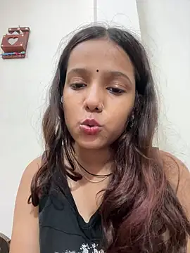 XXX chat uživo modela Maggie_748