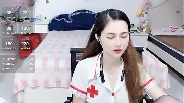 miaomiao-99 Adlı Modelin Canlı XXX Sohbeti