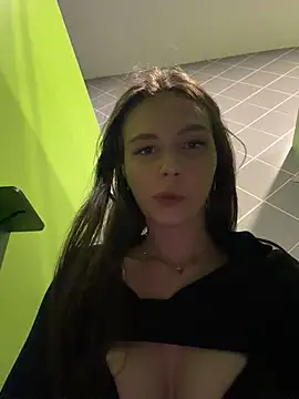 Ttixmila Chat XXX in diretta