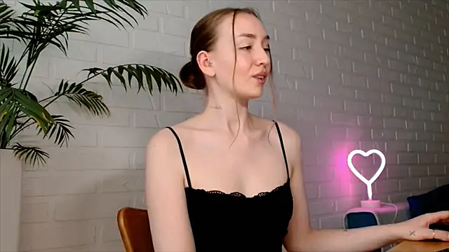 Chat XXX ao vivo de WhitePrincessLuna