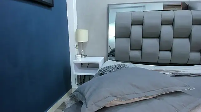 Charlie___Musk Pertunjukan Webcam