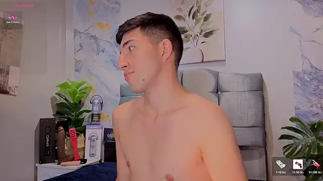 Un_Sluttyy's Webcam Show