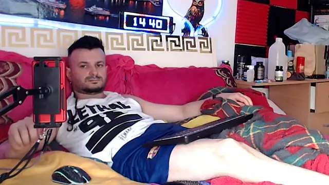 Hugec0ck007 Webcam show