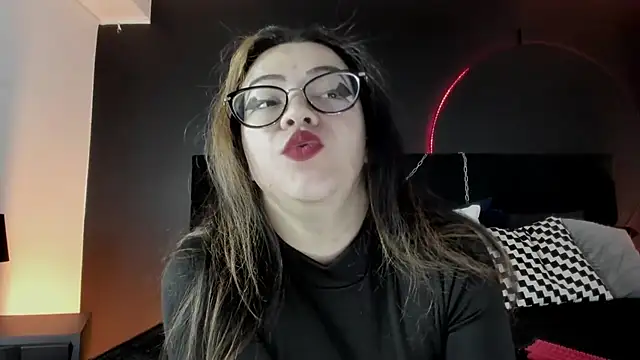 _Jade_16 Live XXX Chat