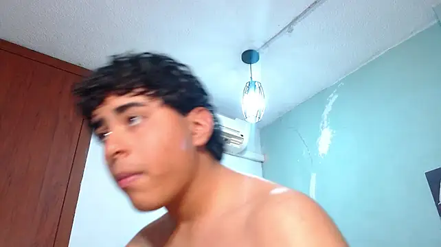 Онлайн чат XXX stefano_piero