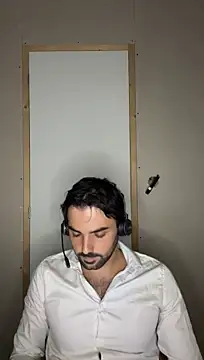 eauminerale's Live XXX Chat