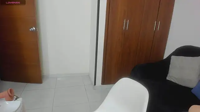 kiraGeiner 라이브 XXX 채팅