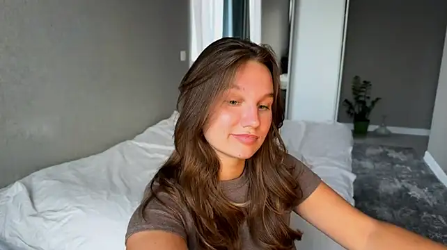 צ'אט XXX בשידור חי של secretnaya_girl