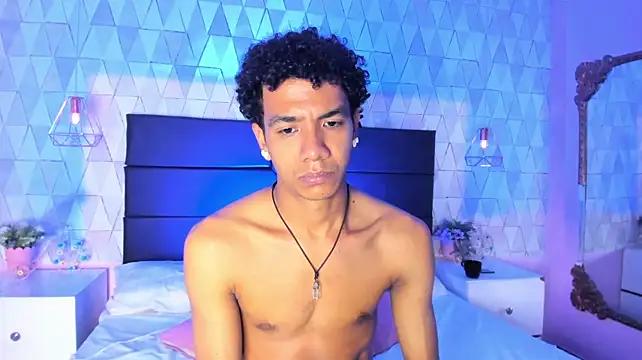 Chat +18 de MarckThompsonn ao vivo