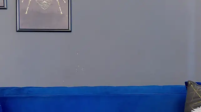 Онлайн чат XXX AnneHove